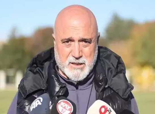 <p>Hikmet Karaman</p>

