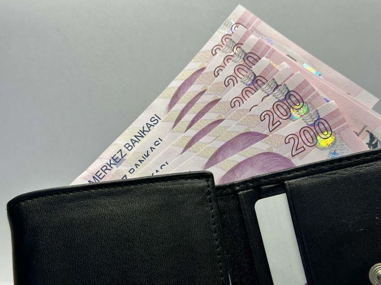 <p><strong>DENİZBANK-</strong></p>

<p> </p>

<p><strong>Emeklilere 20.000 TL'ye Varan Nakit Promosyon</strong></p>

<p>12.000 TL'ye varan nakit promosyona ilave olarak DenizBank'ta yeni hesap açan ve 3 yıl süre ile maaş alma sözü veren Mobil Deniz, Kredi Kartı, Otomatik Fatura Talimatı ve Kredili Mevduat Hesabı ürünü sahibi emeklilere maaş tutarına göre 8.000 TL'ye varan ek promosyon sunuluyor.</p>
