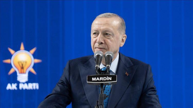 <p><strong><span style="color:#B22222">10)  ADALET VE KALKINMA PARTİSİ </span> |  11,04 MİLYON ÜYE</strong></p>

<p> </p>

<p>23 yıl önce kuruldu</p>
