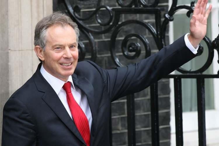 <p><strong><span style="color:#B22222">TONY BLAIR </span> |  Eski Birleşik Krallık Başkanı  |  2007</strong></p>
