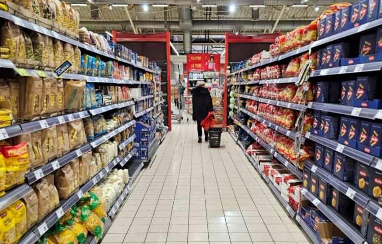 <p>Bir sonraki galeri...</p>
<p><strong>IMF'YE EN FAZLA BORCU OLAN ÜLKE AÇIKLANDI-</strong></p>
