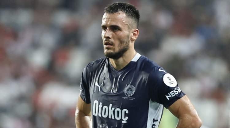 <p>15- Filip Kostic | 6 Milyon Euro</p>
