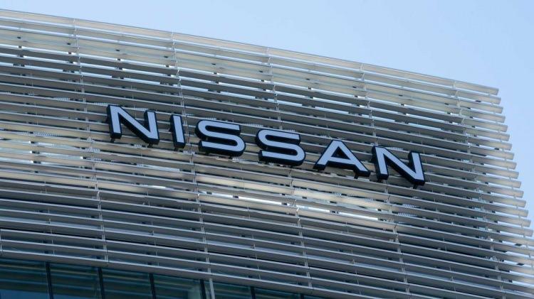 <p><span style="color:#B22222"><strong>Nissan</strong></span></p>

<p>Nissan'ın Meksika'da ABD pazarı için Sentra, Versa ve Kicks modellerini ürettiği iki fabrikası var. 2024'ün ilk dokuz ayında Meksika'da yaklaşık 505 bin araç üretti.</p>
