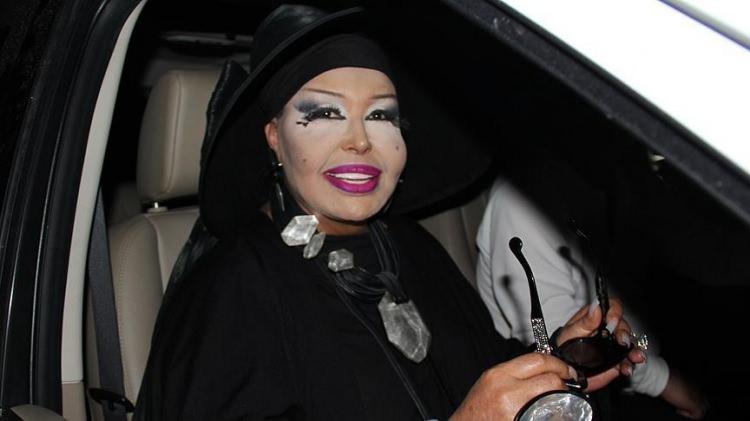 <p><span style="color:#B22222"><strong>B&Uuml;LENT ERSOY</strong></span></p>
