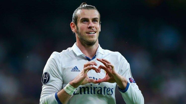 <p><strong><span style="color:#B22222">12) GARETH BALE</span> | Emekli</strong></p>