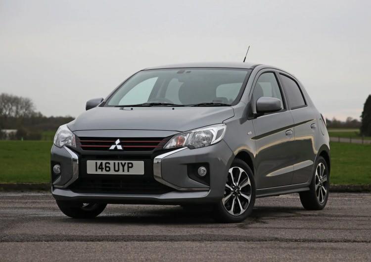 <p><span style="color:#B22222"><strong>3) MITSUBISHI MIRAGE</strong></span></p>