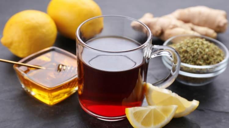 <p>Birçok kişi de hastalığı geçmesine rağmen öksürüğünün geçmediğinden şikayet eder.</p>
