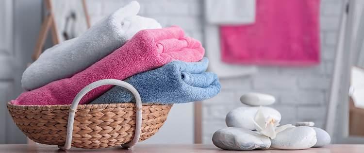 <p><span style="color:#B22222"><strong>Ev Tekstili: </strong></span></p>

<p>Chakra, English Home, H&M, Karaca, LC Waikiki Home, Linens, Madame Coco, Özdilek, Sarar,Taç</p>
