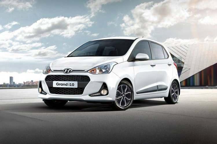 <p>HYUNDAI İ10 MT -</p>
<p>920.000 TL</p>
<p> </p>