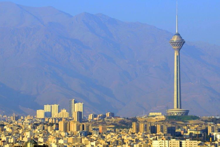 <p><span data-darkreader-inline-color="" style="--darkreader-inline-color:#df5858; color:rgb(178, 34, 34)"><strong>İRAN</strong></span></p>

<p>90 g&uuml;n vizesiz.</p>
