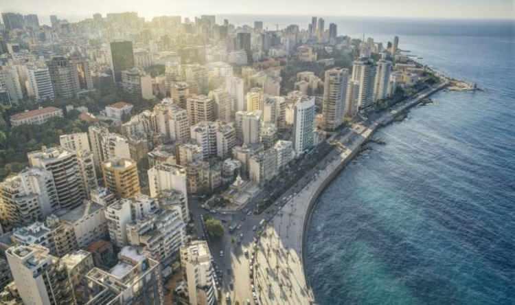 <p><span data-darkreader-inline-color="" style="--darkreader-inline-color:#df5858; color:rgb(178, 34, 34)"><strong>L&Uuml;BNAN</strong></span></p>

<p>Umuma Mahsus Pasaport hamilleri 180 g&uuml;n i&ccedil;inde 90 g&uuml;n&uuml; aşmamak kaydıyla, anılan &uuml;lkeye yapacakları seyahatlerinde vizeden muaftır.</p>
