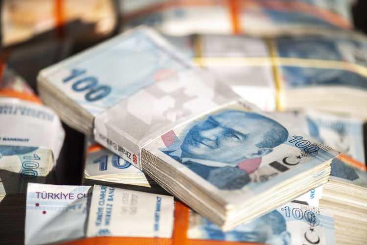 <p><strong>36. ÇORUM</strong></p>

<p>47 milyar 968 milyon 293 bin TL</p>

<p><strong>35. ISPARTA</strong></p>

<p>49 milyar 969 milyon 407 bin TL</p>

<p><strong>34. AKSARAY</strong></p>

<p>50 milyar 219 milyon 620 bin TL</p>

