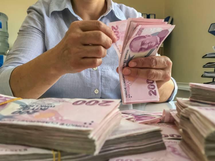 <p><strong>18. TEKİRDAĞ</strong></p>

<p>137 milyar 458 milyon 658 bin TL</p>

<p><strong>17. MANİSA</strong></p>

<p>140 milyar 205 milyon 841 bin TL</p>

<p><strong>16. DENİZLİ</strong></p>

<p>142 milyar 918 milyon 119 bin TL</p>

