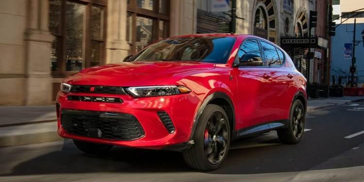 <p>13 - Dodge Hornet</p>
<p> </p>
<p>Dodge Hornet, 2025'in en iyi SUV araçları listesinde 13. sırada kendine yer buldu.</p>
<p> </p>
<p>7,5/10</p>