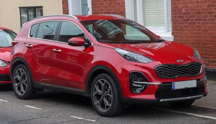 <p>8 - Kia Sportage</p>
<p> </p>
<p>Kia Sportage, uzmanlardan sekiz puan aldı.</p>
<p> </p>
<p>8/10</p>
