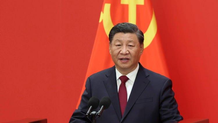<p><strong><span style="color:#B22222">XI JINPING</span> | 1 ÇOCUK (Erkek)</strong></p>
<p> </p>
<p>Çin Başkanı</p>