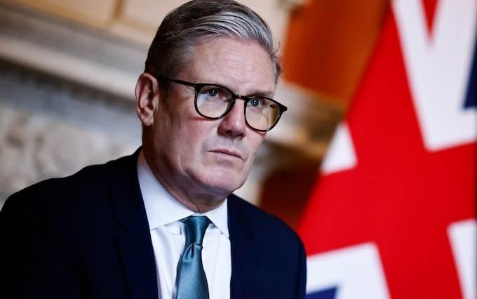 <p><strong><span style="color:#B22222">KEIR STARMER </span> | 2 ÇOCUK | </strong>1 kız 1 erkek</p>
<p> </p>
<p>Birleşik Kralık Başkanı</p>