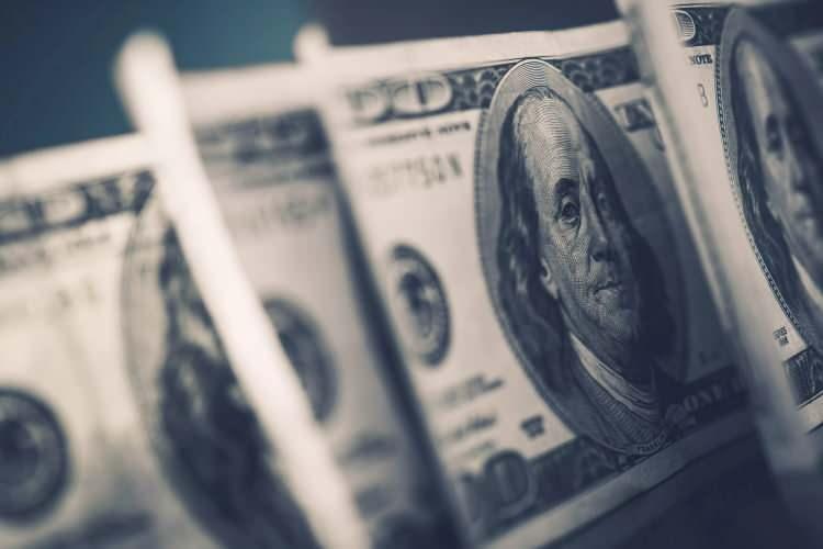 <p><strong>9.7 TRİLYON DOLAR</strong></p>
