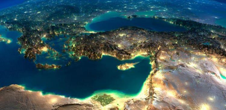 <p>4. Türkiye’nin en tuzlu denizi AKDENİZ, en az olan ise KARADENİZ’dir.</p>
<p> </p>