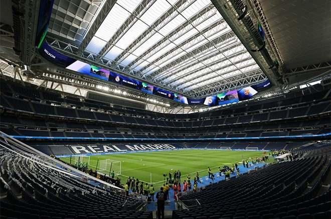 <p>Kulübün yenilenen Bernabeu Stadyumu sayesinde ek gelirler sağlayan kulüp, maç günü ve ticari gelirlerde önceki sezona kıyasla yüzde 26 artış sağladı.</p>
