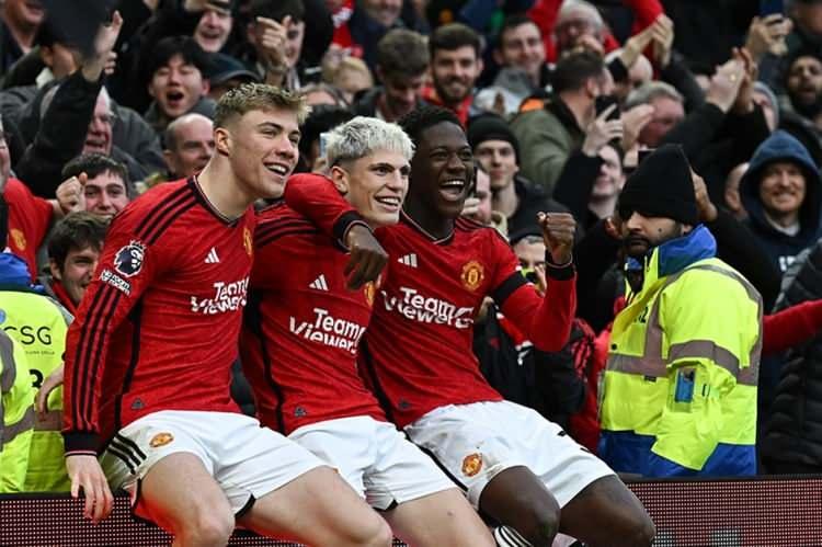 <p>4- Manchester United | 771 milyon euro</p>
