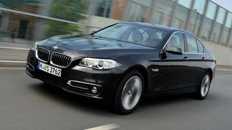 <p><strong><span style="color:#B22222">37)  BMW 5 SERİSİ</span>  |  450</strong></p>
