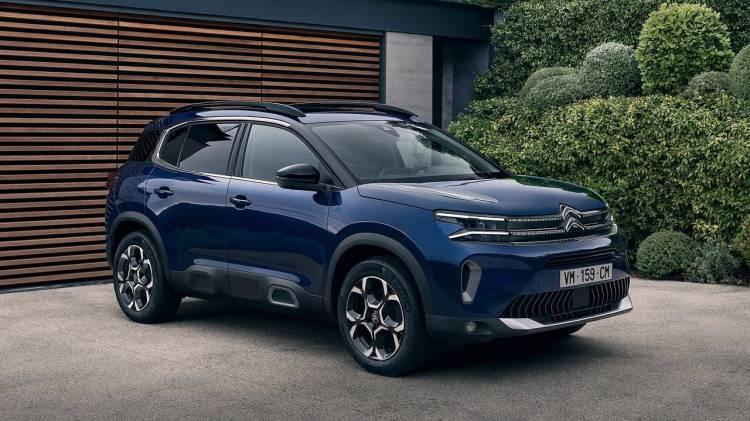 <p><strong><span style="color:#B22222">31)  CITROEN A5 AIRCROSS</span>  |  609</strong></p>
