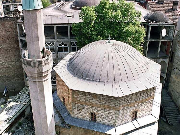 <p>Belgrad Bayraklı Camii - Sırbistan</p>