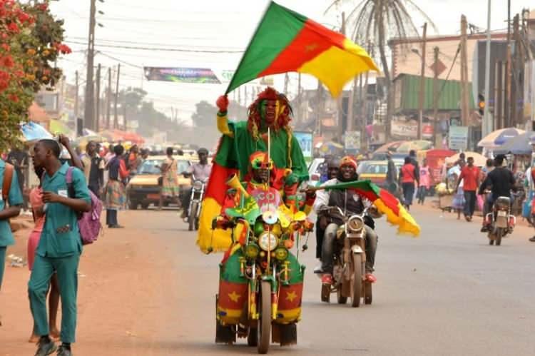 <p><span style="color:#B22222"><strong>15) KAMERUN</strong></span></p>