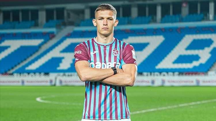<p>* Danylo Sikan > Trabzonspor<br />
<br />
Geldiği takım: Shakhtar</p>
