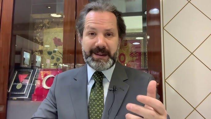 <p>Yapay zekanın gelişmesiyle evrak dolandırıcılarının arttığını vurgulayan Memiş, dükkanını, arazisini ve evini dolandırıcılara kaptırmak istemeyenlere yapılması gerekenleri tek tek sıraladı.</p>
<p> </p>