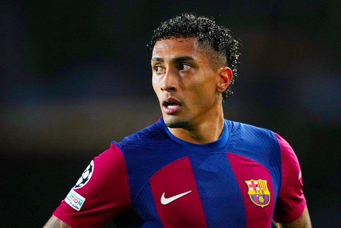 <p>Rafinha<br />
<br />
Yaş: 32<br />
<br />
Mevki: On Numara<br />
<br />
Uyruk: Brezilya</p>
