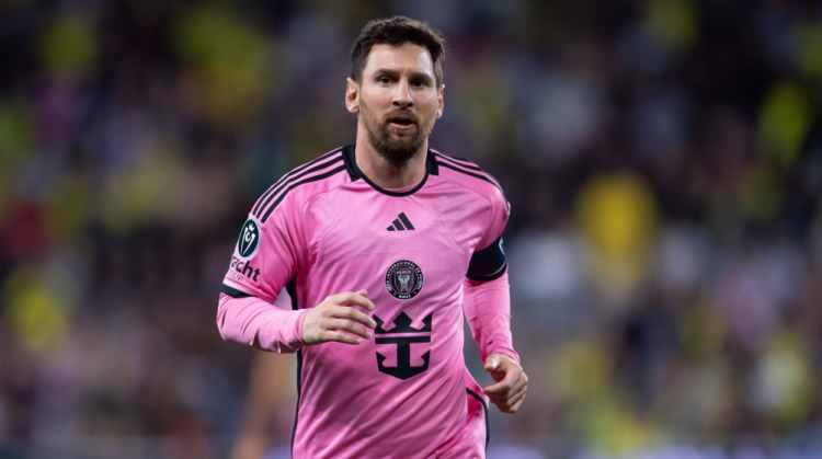 <p>4- Lionel Messi | 135 milyon Dolar</p>