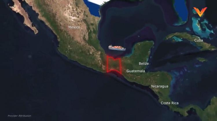 <p>Bugün, demiryolunu canlandırmak, Meksika hükümetinin ülke çapında refahı yaymak için daha büyük bir planın parçası. Yeni koridor, güney eyaletleri Veracruz ve Oaxaca'dan geçiyor, burada insanların yaklaşık yarısı yoksulluk içinde yaşıyor. Kıtalararası Demiryolu, Atlantik ve Pasifik arasındaki limanlarda hem yolcu hem de kargo taşıyacak 10 durağın arasında seyahat edecek. Umarım demiryolu, sonunda turistik destinasyon Cancun'a bağlanacak olan Tren Maya'ya bağlanır. Rotanın boyunca 10 yeni sanayi kompleksi de inşa edilmesi planlanıyor, ticaret koridoruna yakınlığından yararlanmak için, otomobil parça fabrikaları veya tarım tesisleri gibi düşünün. Ancak bunun hepsi paraya ve tedarik zincirinin geri kalanından yatırım ihtiyacı.</p>