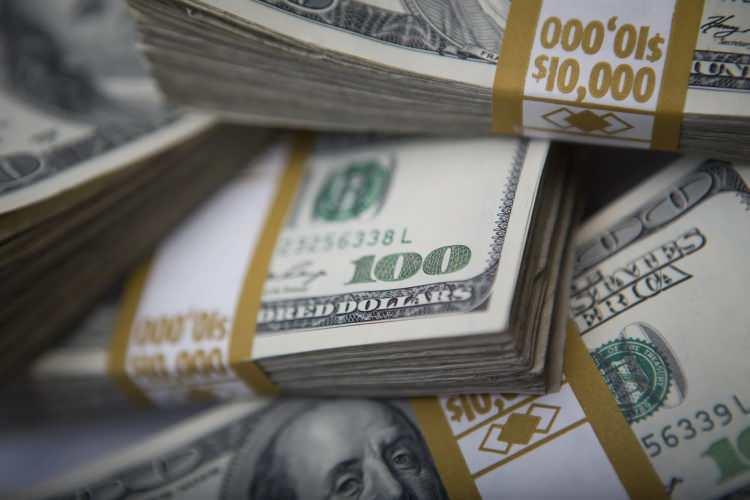 <p><strong>286  MİLYAR DOLAR</strong></p>
