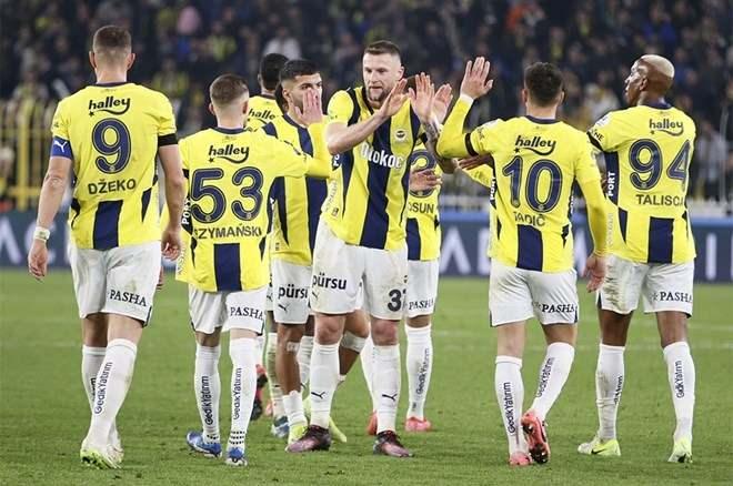 <p>2- Fenerbahçe - 254 milyon euro</p>