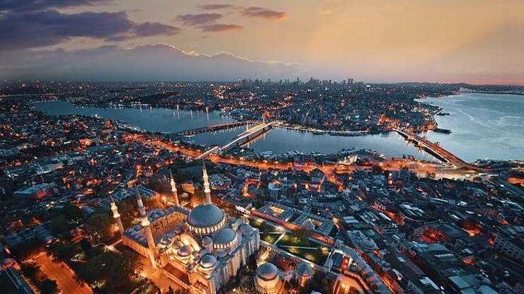 <p><span style="color:#B22222"><strong>İŞTE İSTANBUL'UN EN PAHALI SEMTLERİ</strong></span></p>
<p> </p>
