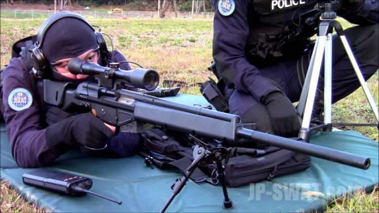 <p><strong><span style="color:#B22222">4)  HECKLER & KOCH, PSG1</span>  |  ALMANYA</strong></p>
