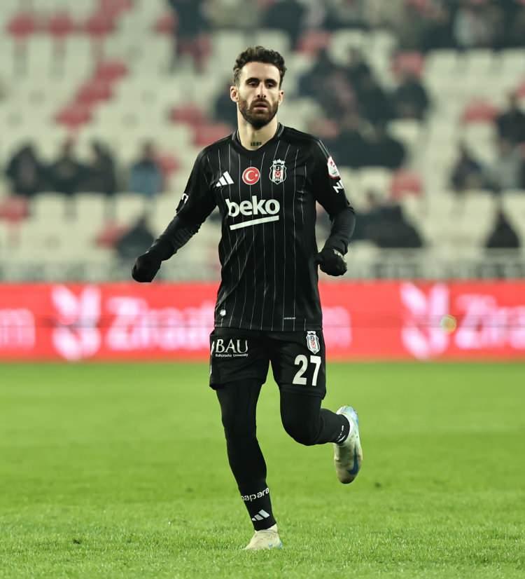 <p>Rafa Silva - Beşiktaş<br />
<br />
​6 milyon Euro</p>
