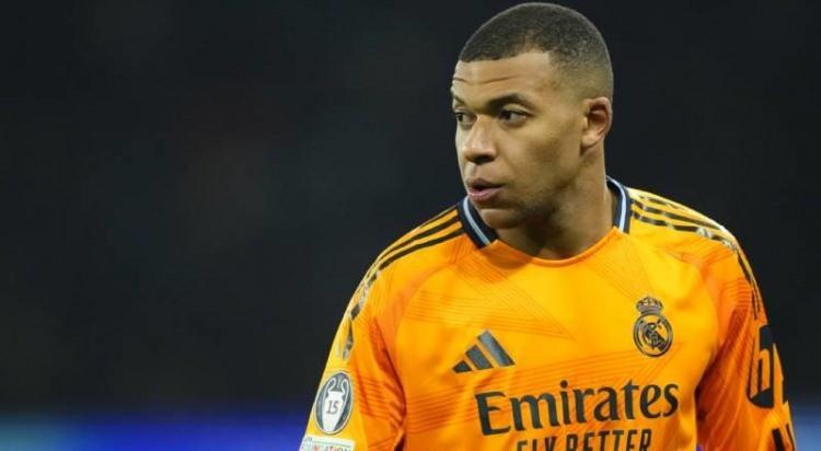 <p>9- Kylian Mbappé | 110 milyon Dolar</p>