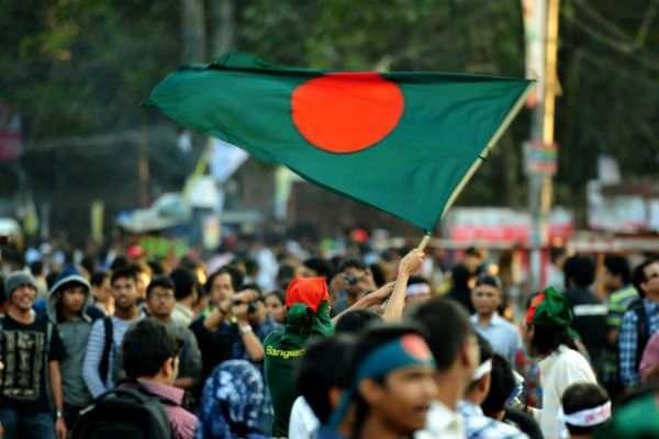 <p><strong><span style="color:#B22222">2)  BANGLADEŞ </span> |  5,86 MİLYAR DOLAR</strong></p>
