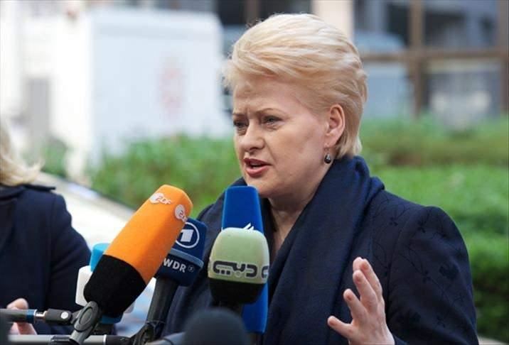 <p><span style="color:inherit"><strong><span style="color:rgb(178, 34, 34)">DALIA GRYBAUSKAITE - ESKİ LİTVANYA DEVLET BAŞKANI </span></strong></span></p>

<p> </p>

<p><span style="color:inherit"><strong>FABRİKA İŞÇİSİ</strong></span></p>

<p> </p>
