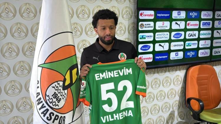 <p>* Tonny Vilhena<br />
<br />
Panathinaikos > Alanyaspor</p>