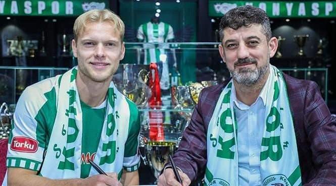 <p>* Morten Björlo<br />
<br />
Fredrikstad > Konyaspor</p>