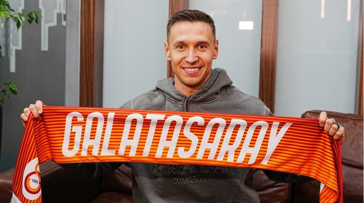 <p>* Frankowski > Galatasaray<br />
<br />
Geldiği takım: Lens</p>