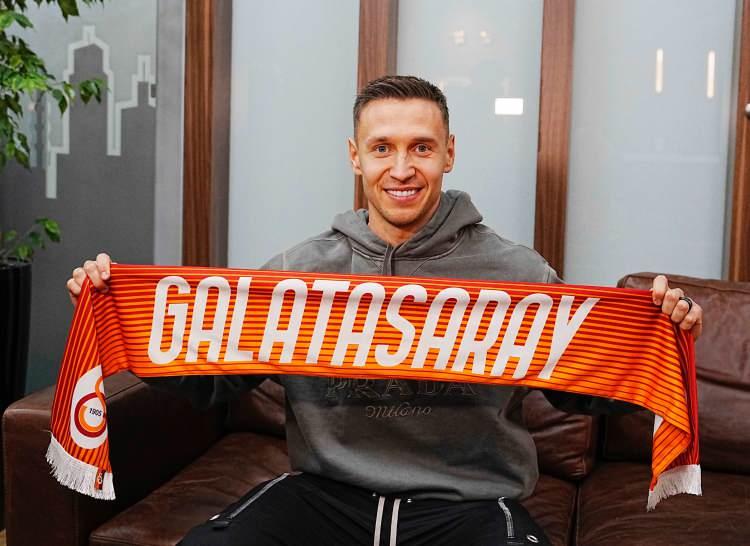 <p>Przemyslaw Frankowski - Galatasaray<br />
<br />
1.7 milyon Euro (yarım sezon için 900 bin Euro)</p>
