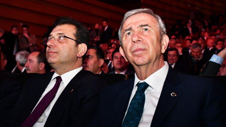 <p><span style="color:#B22222"><strong>MANSUR YAVAŞ'A DESTEK PAYLAŞIMINDA BULUNMADILAR</strong></span></p>

<p>Mansur Yavaş'a destek mesajı veren CHP'li ilçe belediyelerinin yanı sıra,<strong> Etimesgut Belediye Başkanı Erdal Beşikçioğlu, Yenimahalle Belediye Başkanı Fethi Yaşar, Mamak Belediye Başkanı Veli Gündüz Şahin, Keçiören Belediye Başkanı Mesut Özarslan, Cankaya Belediye Başkanı Hüseyin Can Güner </strong>Yavaş'a destek paylaşımı bulunmayan isimle arasında yerini aldı.</p>
