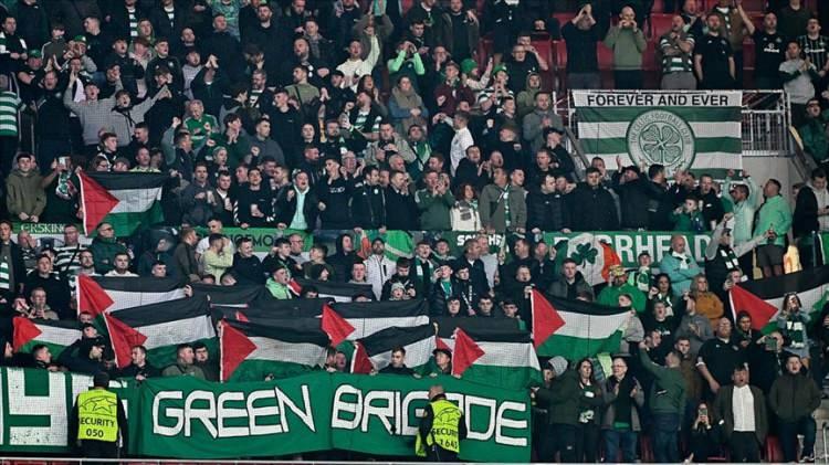 <p>Avrupa futbolunun kulüpler düzeyindeki bir numaralı organizasyonunun play-off turu ilk maçını Bayern Münih'e karşı 2-1 kaybeden Celtic, deplasmandaki rövanş müsabakasında rakibiyle 1-1 berabere kaldı ve organizasyona veda etti.</p>

<p> </p>
