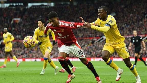 <p>13- Manchester United: 89.500</p>