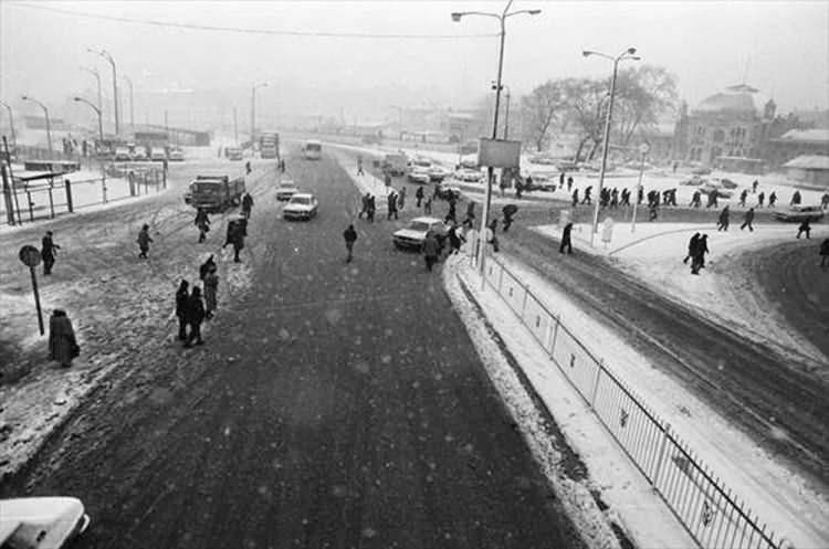 <p> Peki 1987 İstanbul kışında neler yaşandı? İşte tarihe geçen kar fırtınasının detayları...</p>
